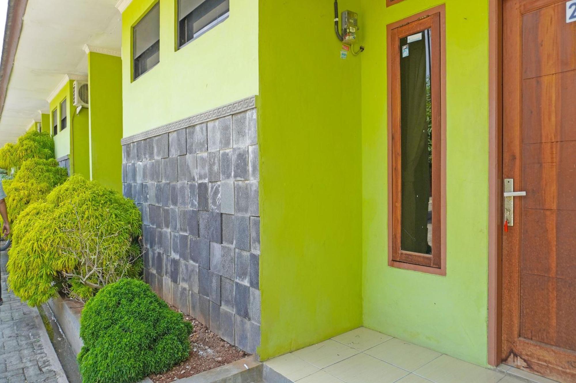 פורוואקרטה Oyo 91762 Green Home Stay Syariah מראה חיצוני תמונה